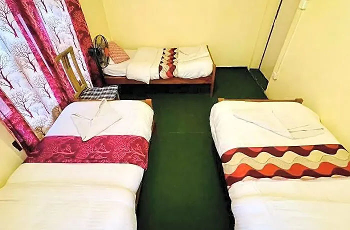 And Ananda Garden Restaurant Hotel